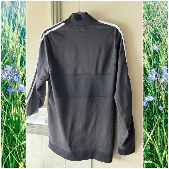 🌿ADIDAS Zip Up (M) - Picture 8 of 8